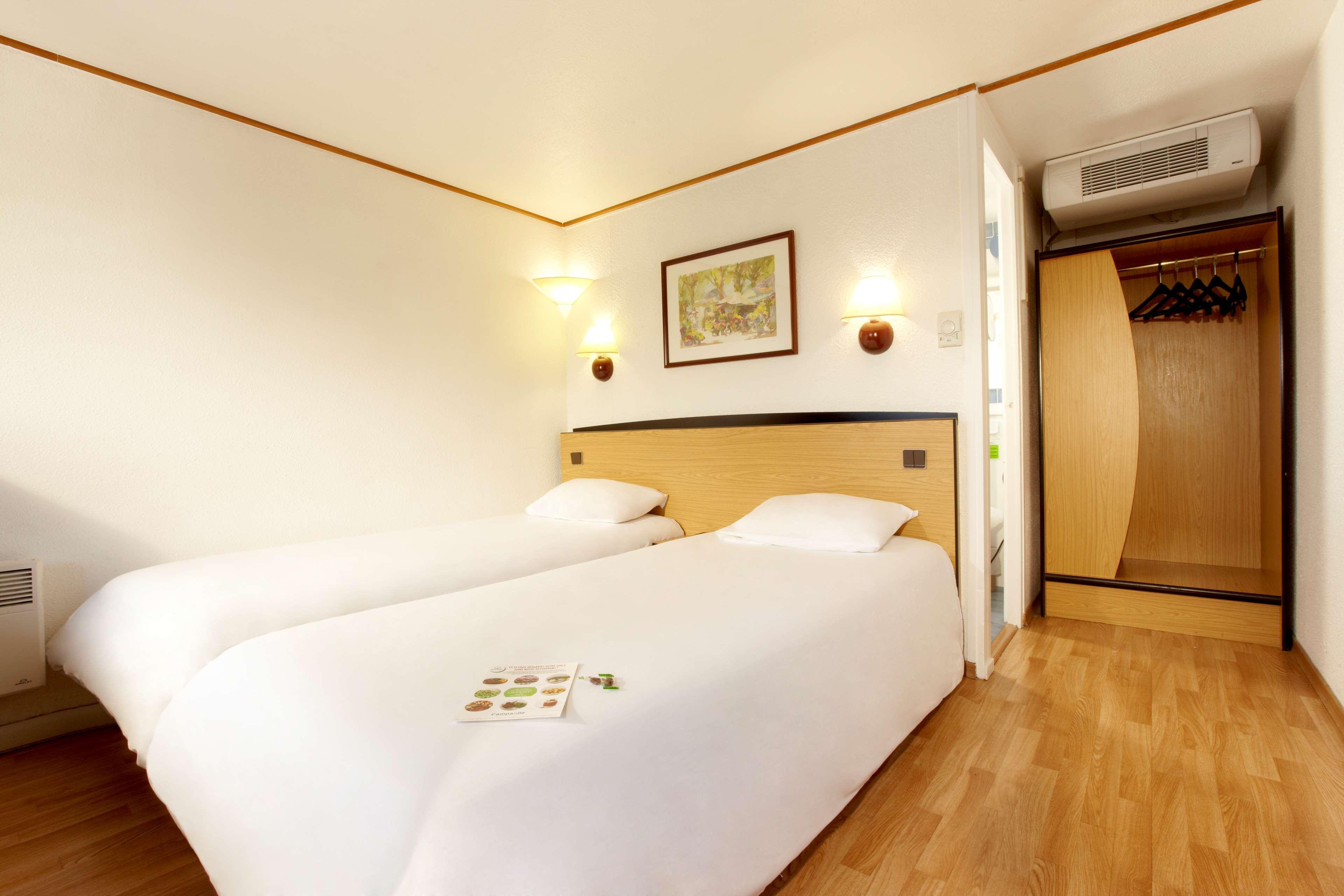 Campanile Rouen Nord - Mont-Saint-Aignan Hotel Ngoại thất bức ảnh